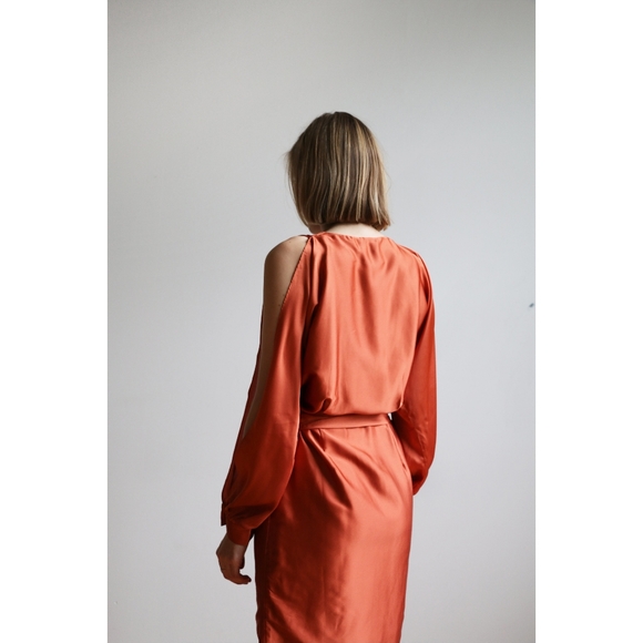 PREM | Athena Wrap Dress - Picture 4 of 7